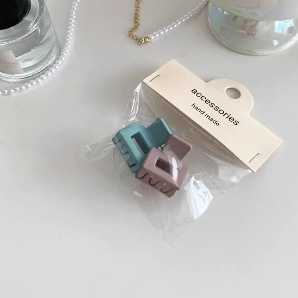 Cute Heart Shape Flower Plastic Resin Stoving Varnish Hair Claws 2 Pieces