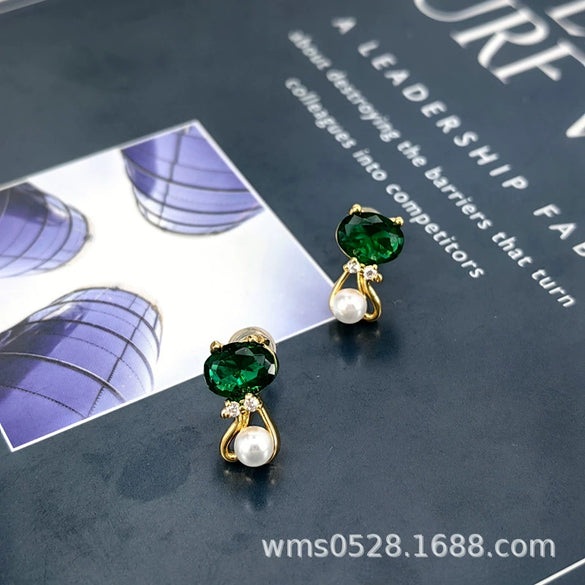 Cute Mini Cat Earrings With Diamond Accent Copper Animal Zodiac Jewelry With 925 Silver Ear Needles For Women