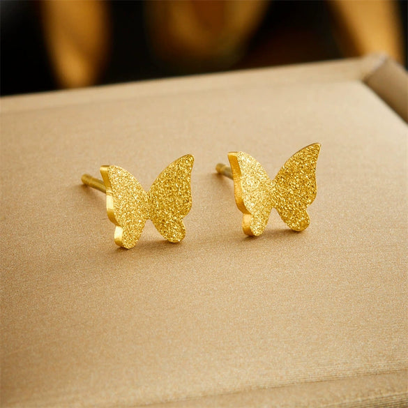 Cute Snake Shaped Animal Clavicle Chain And Smooth Flower Stud Earrings In Stainless Steel With Insect Pattern And Electroplating For Women
