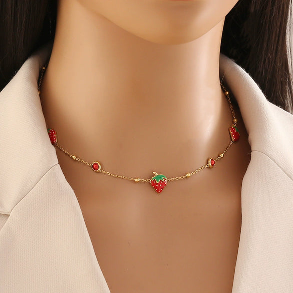 Cute Strawberry Fruit Shaped Stainless Steel Clavicle Chain Necklace With Electroplating For Women