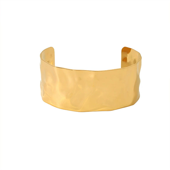 Distinctive Exaggerated Wide Edition Stainless Steel Women's Fashion Bracelet 18K Gold Plated With Vacuum Real Gold Electroplating In Pvd Furnace