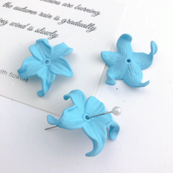 Diy Jewelry Acrylic Fivepetal Flower Pendant Accessories With Colorplated Spray Paint And Iris Throughhole Design