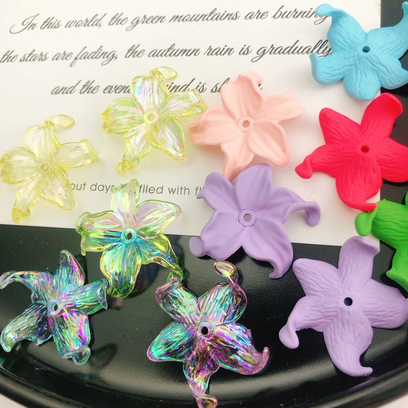 Diy Jewelry Acrylic Fivepetal Flower Pendant Accessories With Colorplated Spray Paint And Iris Throughhole Design