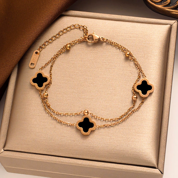 Double Sided Four Leaf Clover Women's Niche Design Bracelet In Titanium Steel With 18K Rose Gold Electroplated Geometric Pattern