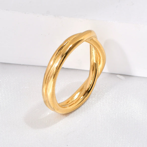 Doublelayer Crosswinding Women's Retro Elegant Geometric Titanium Steel Goldplated Ring
