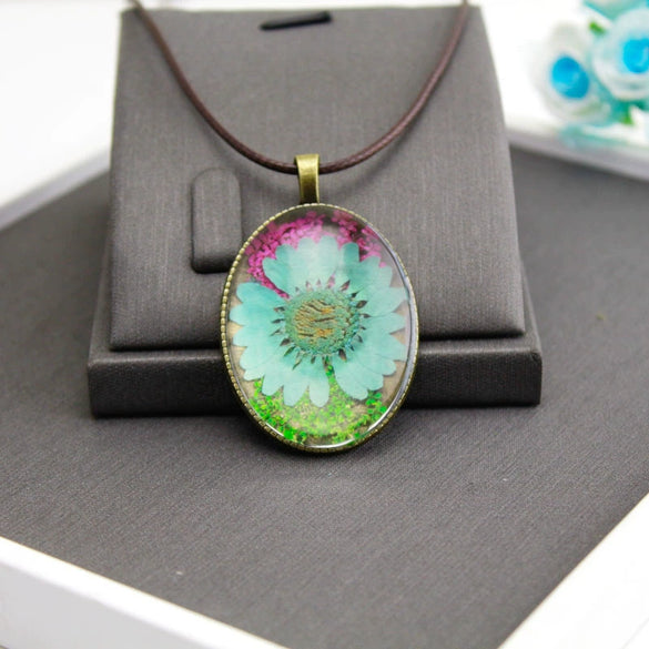 Dried Flower Necklace Glass And Glaze Pendant Pu Wax Rope Chain Drop Shape Minimalist And Geometric Style