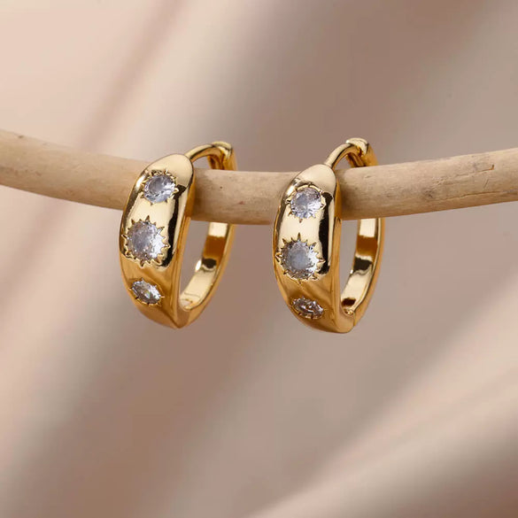 Earrings Copper Heart Cut Out Design Inlaid With Artificial Gemstones And Semiprecious Stones Electroplating Style For Girls