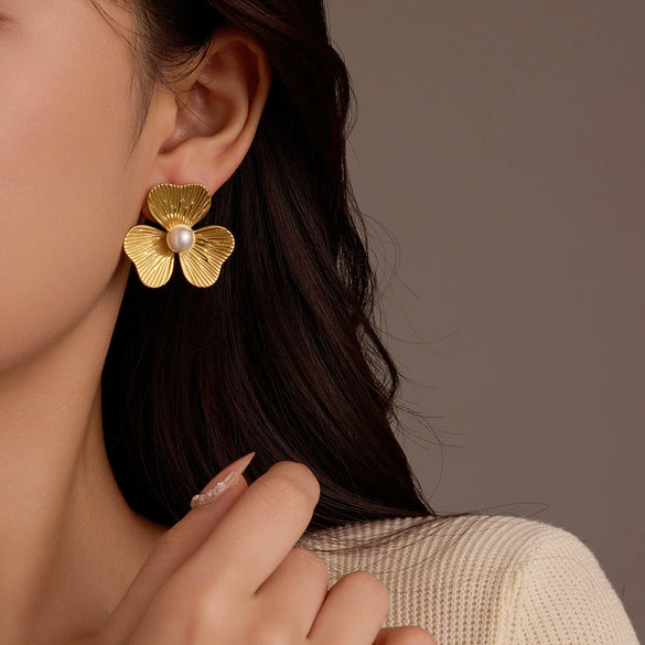 Earrings Stainless Steel 18K Gold Plated Petals With Pearl Vintage Style
