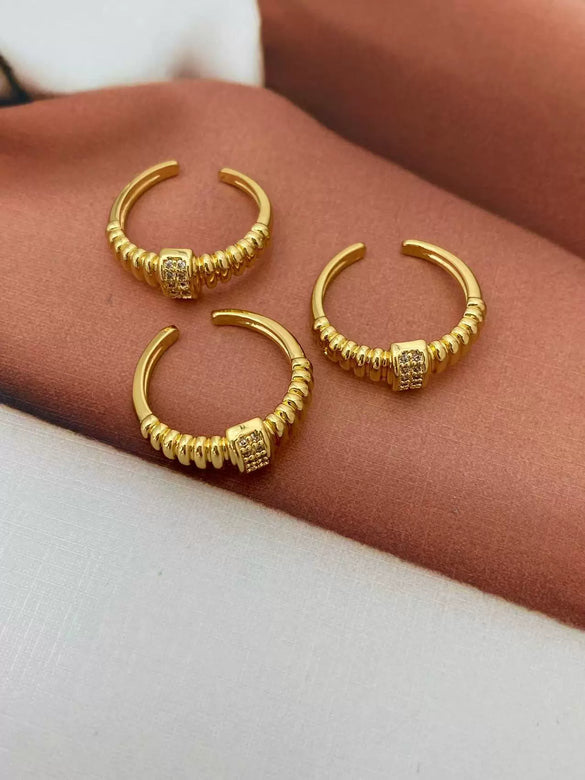 Elastic Bracelet Copper Goldplated Geometric Style Electroplated Hand Jewelry For Men And Women