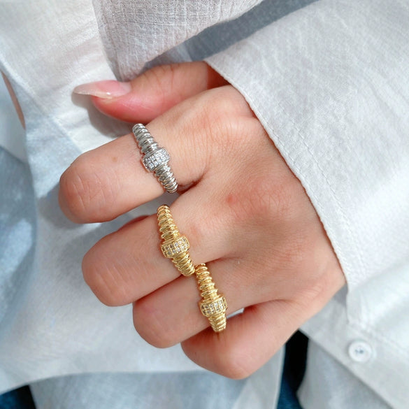 Elastic Bracelet Copper Goldplated Geometric Style Electroplated Hand Jewelry For Men And Women