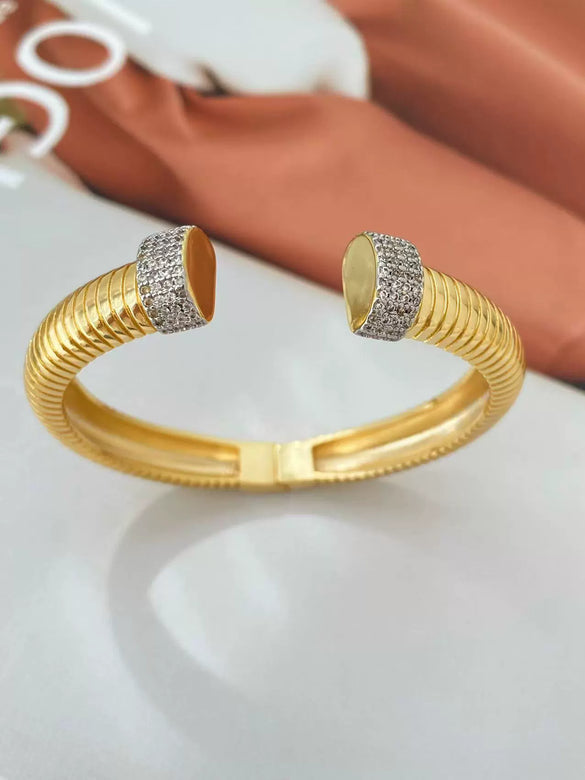 Elastic Vertical Stripe Ring Bracelet Copper 18K Electroplated Hand Jewelry Light Luxury Niche Wide Version