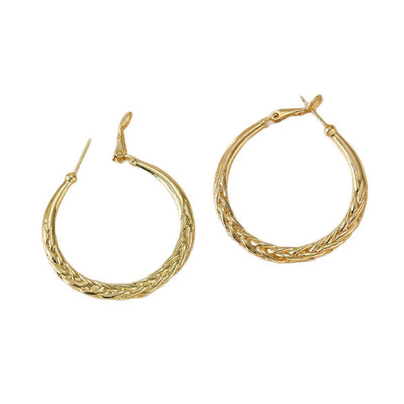 Electroplated Alloy Geometric Round Hoop Earrings With Exaggerated Statement Design Fashionable Niche Style And Light Luxury Appeal