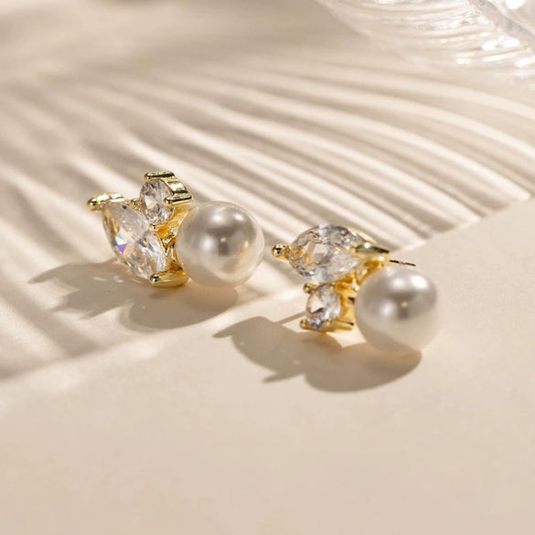 Electroplated Copper Geometric Imitation Pearl Earrings For Women With Retro Bridal Style