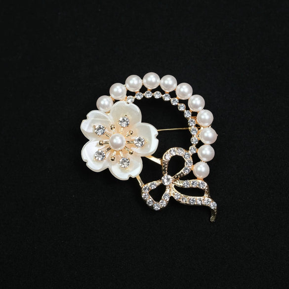 Elegant Alloy Electroplated Flower Brooch Jewelry Clothing Accessories