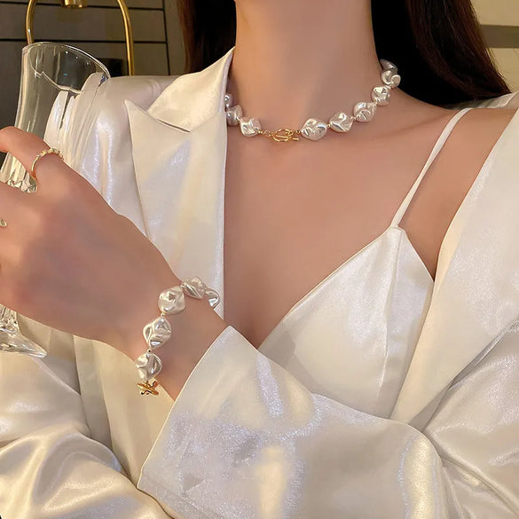 Elegant Baroque Style Geometric Imitation Pearl Alloy Women'S Bracelets Necklace