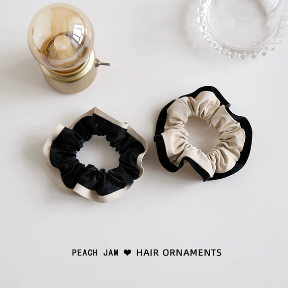 Elegant Black And White Color Block Cloth Scrunchie Handmade Cartoon Style Hair Ring For Women Simple Hair Tie Headwear