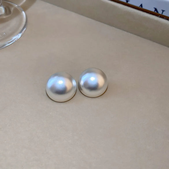 1 Pair Elegant Circle Heart Shape Solid Color Plating Metal Earrings