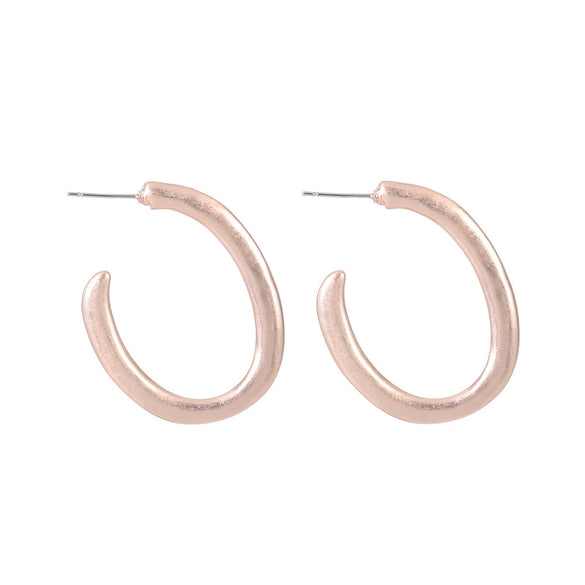 Elegant Exaggerated Geometric Cshaped Metal Statement Earrings For Women Versatile Fashion Jewelry