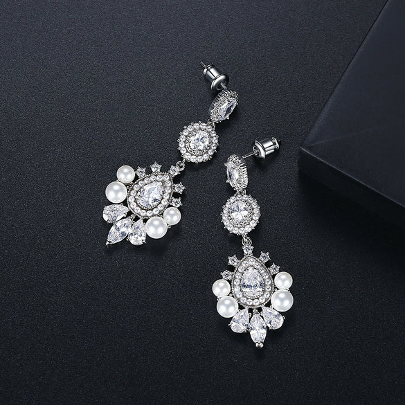 Elegant Flower Copper Zircon Pearl Earrings Fashion Jewelry For Women With Electroplated Finish