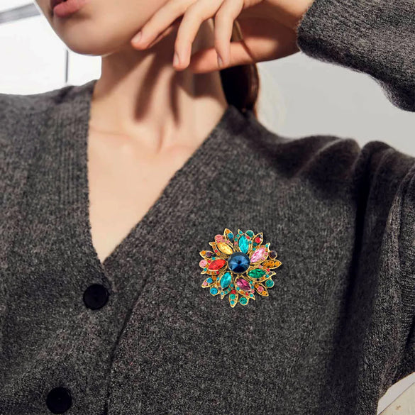 Elegant Geometric Alloy Inlay Gem Rhinestones Women'S Brooches 1 Piece