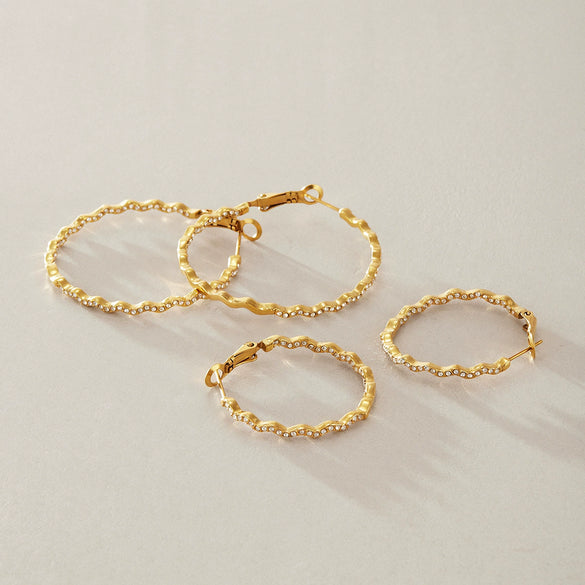 Elegant Geometric Stainless Steel Rhinestone Wave Circle Ear Clips For Women Electroplated Sparkling High End Earrings Wholesale