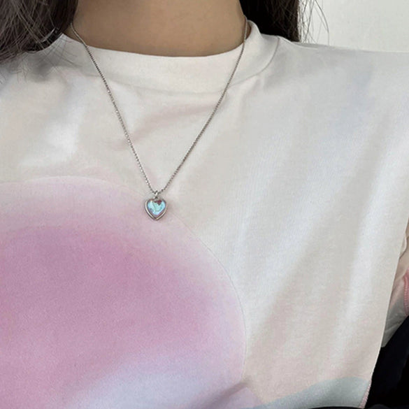 Elegant Heart Pendant Necklace For Women Alloy Electroplated Chain Fashion Minimalist Style