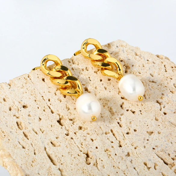 Elegant High Grade Women's Pendant Earrings With Stainless Steel Cuban Chain And Freshwater Pearl Geometric Styling 18K Gold Electroplated