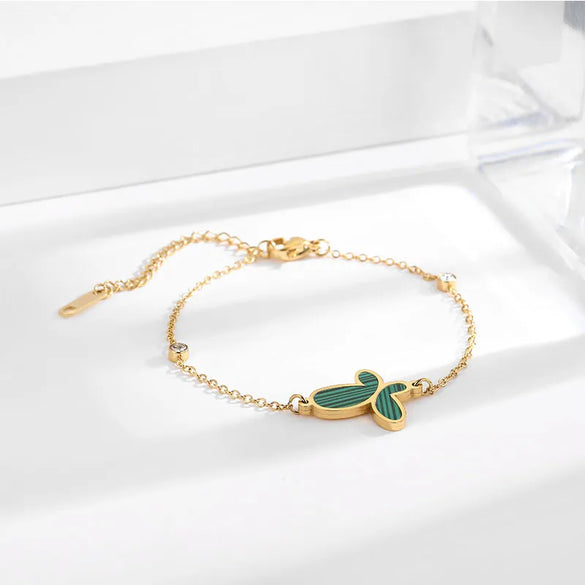 Elegant Lady Butterfly Titanium Steel 18K Gold Plated Diamond Bracelets In Bulk