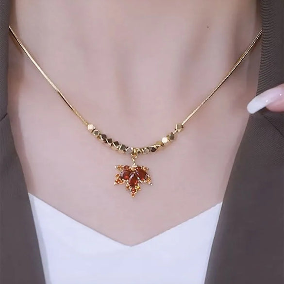 Elegant Maple Leaf Alloy Titanium Steel Inlay Zircon Women'S Rings Necklace