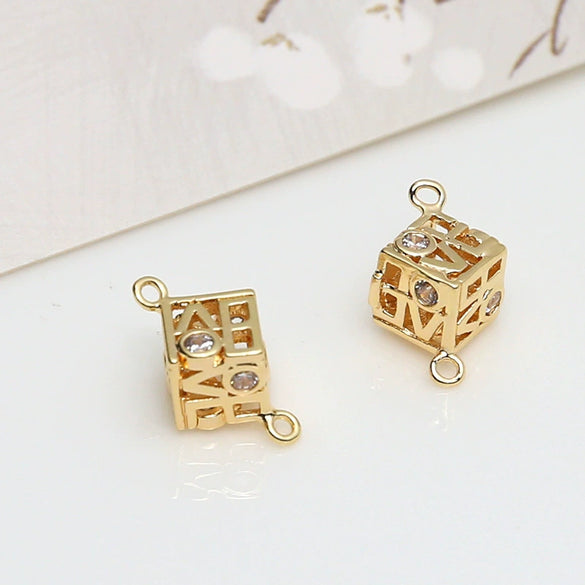 Elegant Minimalist Dream Catcher Butterfly Leaf Pendant With Zircon Inlay Electroplated Copper Clad Gold Handmade Jewelry Necklace Accessory