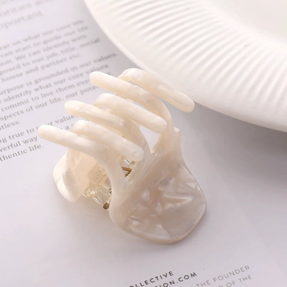 Elegant Minimalist Handmade Acrylic Acetate Ponytail Claw Clip Backofhead Hair Accessory For Women