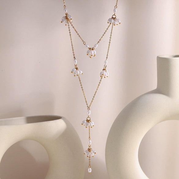 Elegant Niche Light Luxury Stainless Steel Necklace With Imitation Pearl Flower Tassel And 18K Gold Plated Electroplating