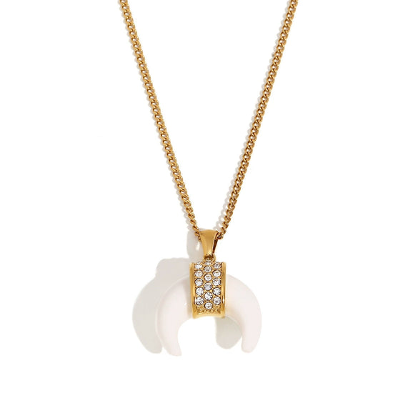 Elegant Retro Personality Pendant Necklace With Geometric Pattern Stainless Steel Plated 18K Gold Amber Horn And Diamond Electroplating For Women