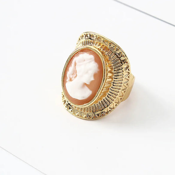Elegant Retro Streetwear Geometric Alloy Carving Women'S Rings