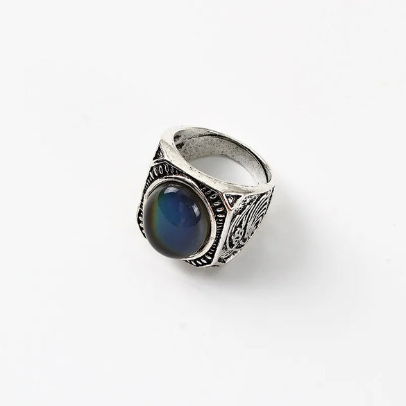 Elegant Retro Streetwear Geometric Alloy Carving Women'S Rings