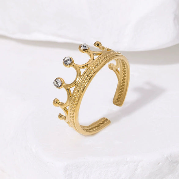 Elegant Simple Crown Design Light Luxury 18K Gold Plated Stainless Steel Ring For Women