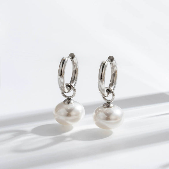 Elegant Simple Fashion Titanium Steel Geometric Light Luxury French Retro Earrings