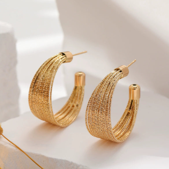 Elegant Simple Multi Layer Brushed Metal C Shaped Geometric Earrings With Electroplating Treatment