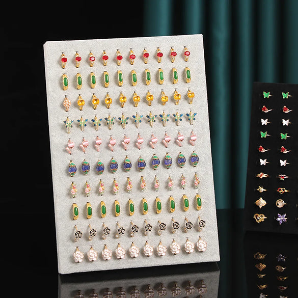 Elegant Solid Color Flannel Patchwork Jewelry Rack