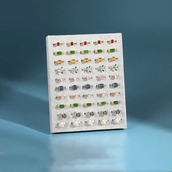 Elegant Solid Color Flannel Patchwork Jewelry Rack