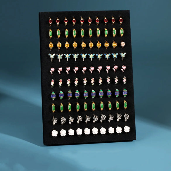 Elegant Solid Color Flannel Patchwork Jewelry Rack