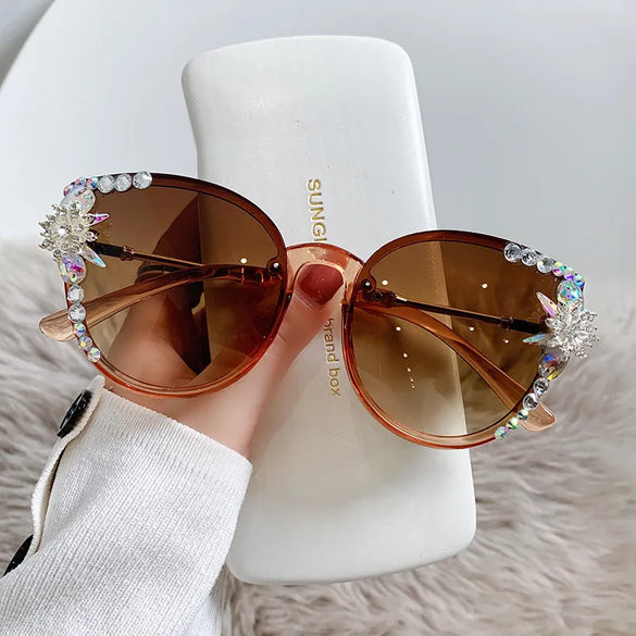 Elegant Solid Color Resin Cat Eye Diamond Full Frame Women'S Sunglasses