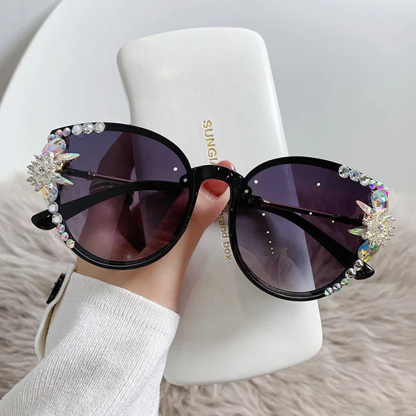 Elegant Solid Color Resin Cat Eye Diamond Full Frame Women'S Sunglasses