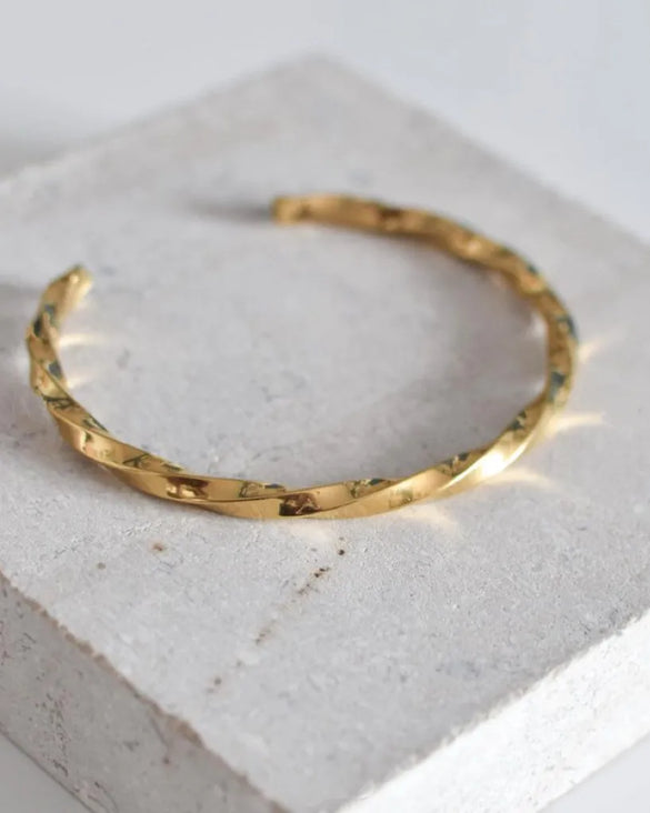 Elegant Wedding Classic Style Hexagram Twist 304 Stainless Steel 18K Gold Plated Artificial Diamond Bangle In Bulk