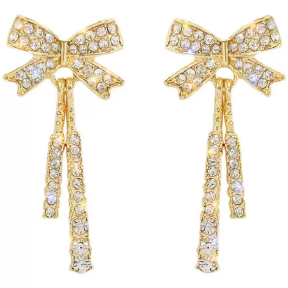 Elegant Women's Pearl Bow Diamond Earrings Simple 925 Silver Pin Metal Stud Earrings With Electroplated Finish