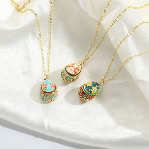 Exaggerated Carved Vintage Egg Pendant Geometric Style Mixed Gemstone Inlay Copper Jewelry With O Chain And Electroplating