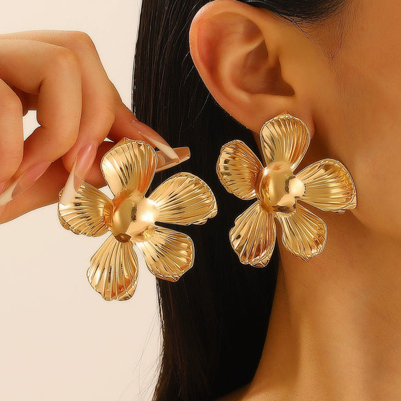 Exaggerated Distinctive Women's Metal Earrings With Irregular Fold Texture And Geometric Design Electroplated