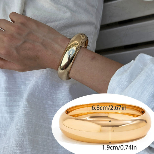 Exaggerated Geometric Round Wide Metal Bracelet With Electroplating