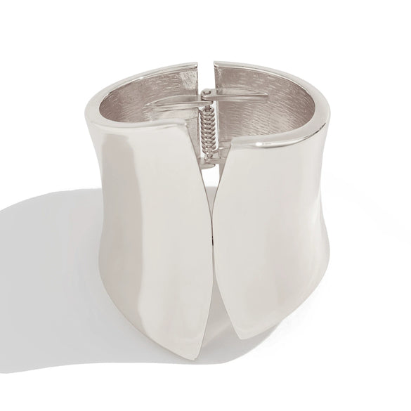 Exaggerated Irregular Smooth Zinc Alloy Electroplated Bracelet