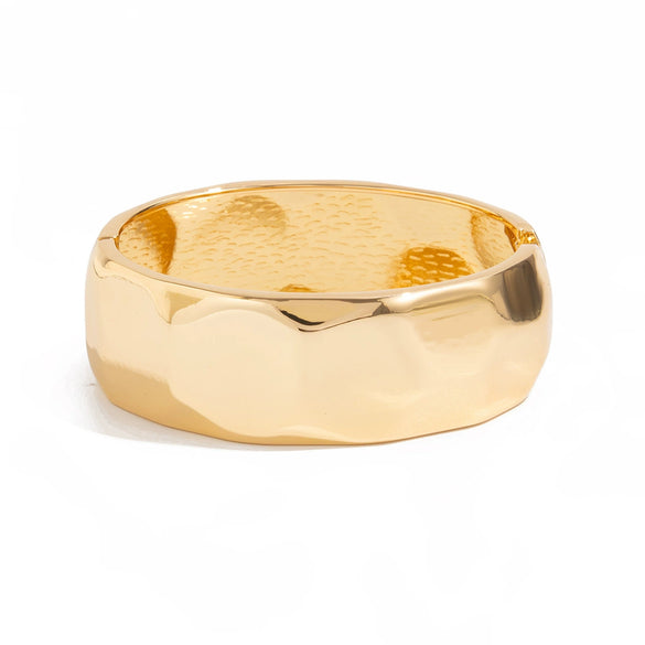 Exaggerated Liquid Irregular Opening Hand Geometric Alloy Women's Bracelets With Electroplating